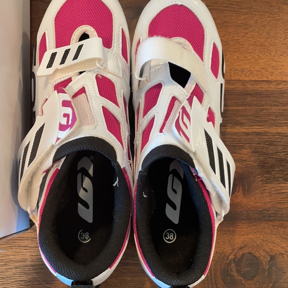 Garneau spin shoes